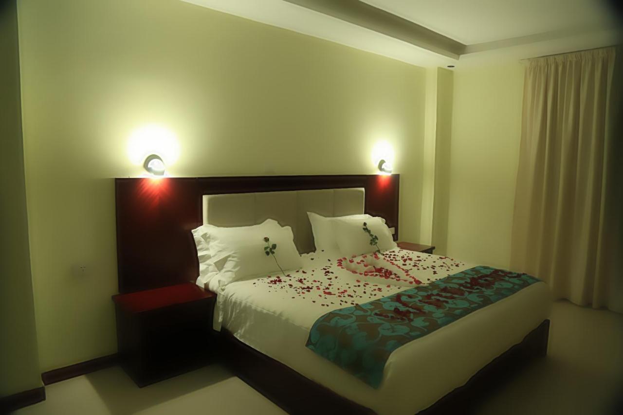 Winn Hotel - Bahir Dar Buitenkant foto